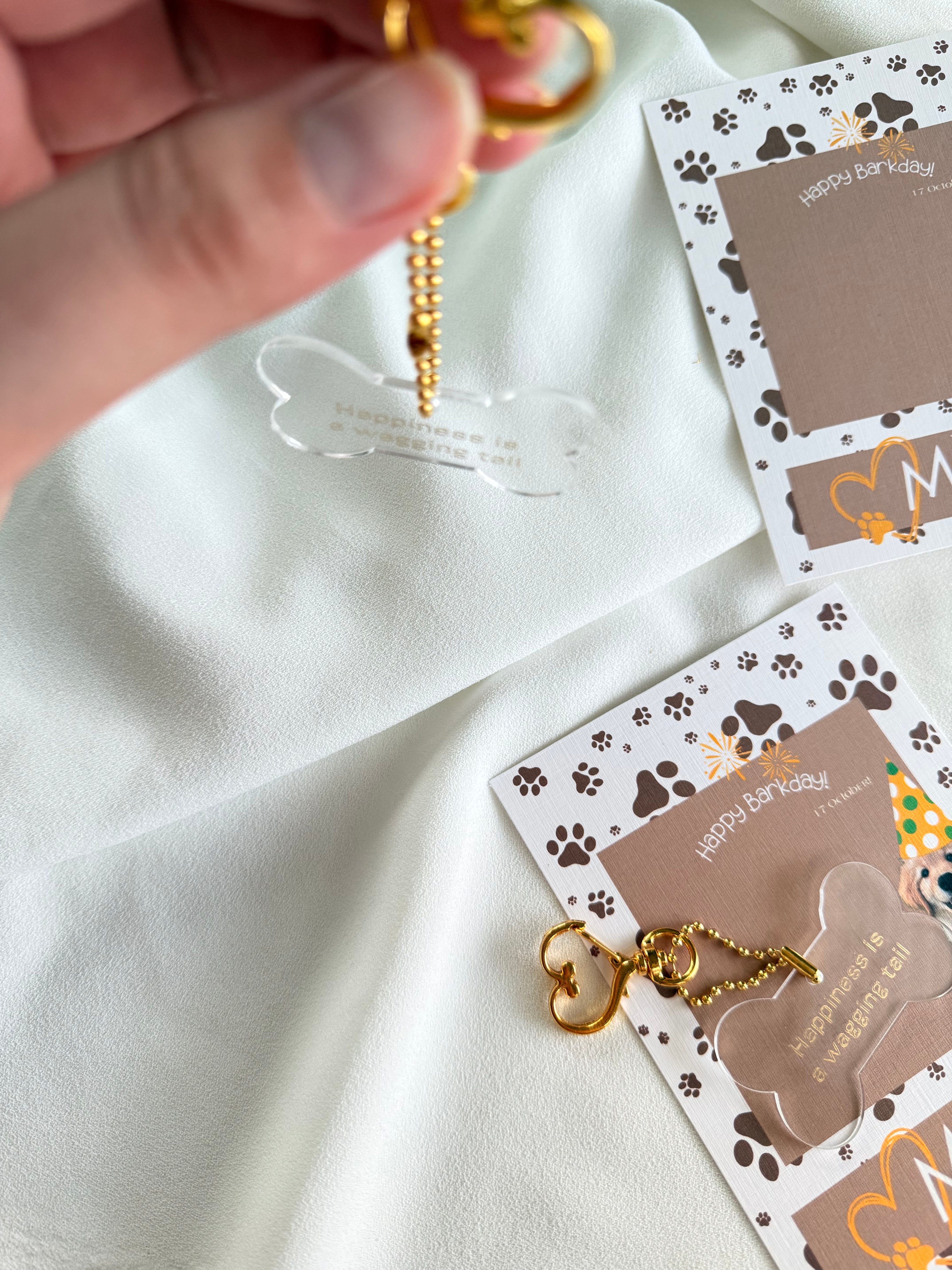 Custom Acrylic Gold Keychain – Pet Bone Shape (Dog or Cat)