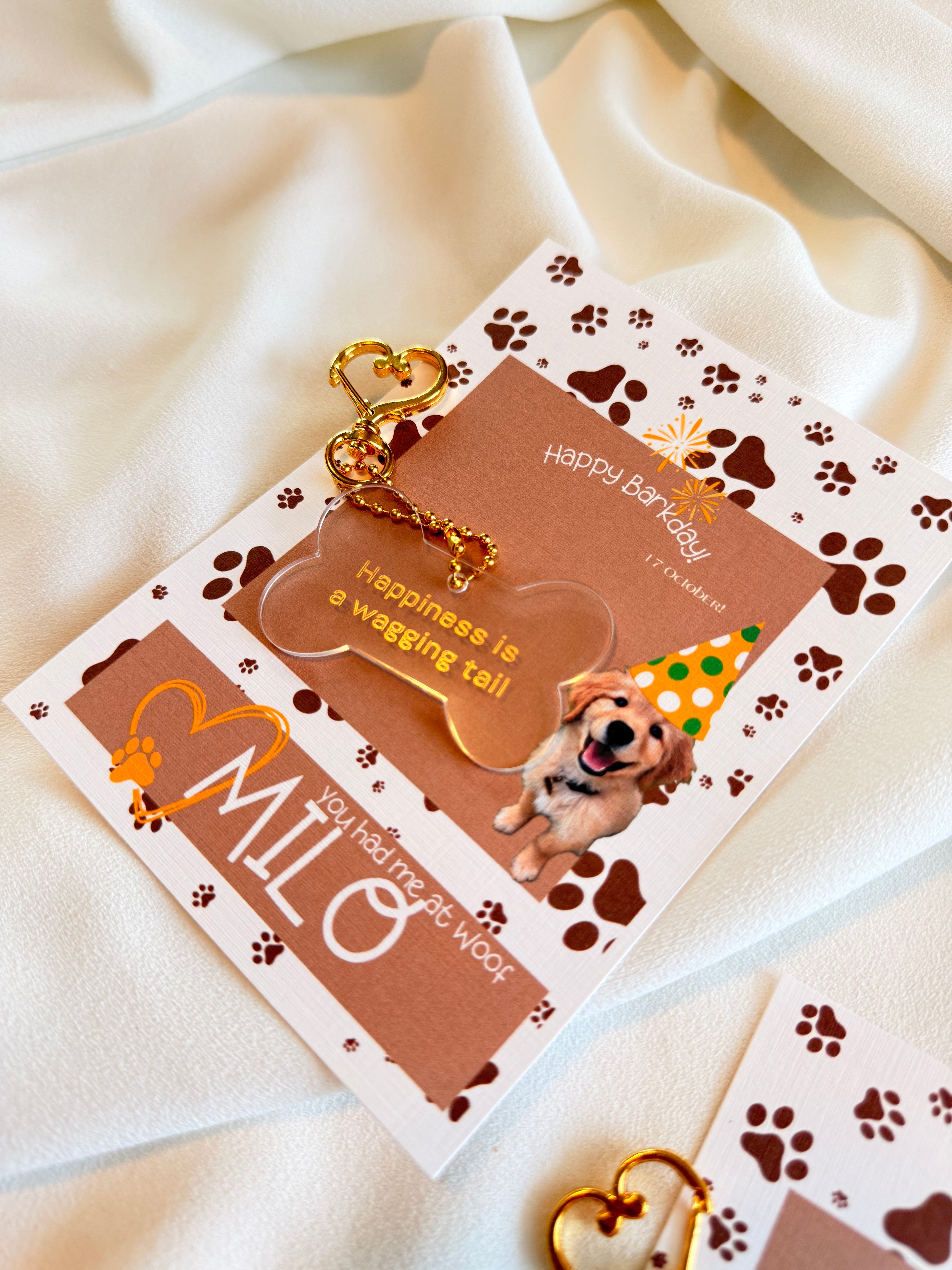 Custom Acrylic Gold Keychain – Pet Bone Shape (Dog or Cat)