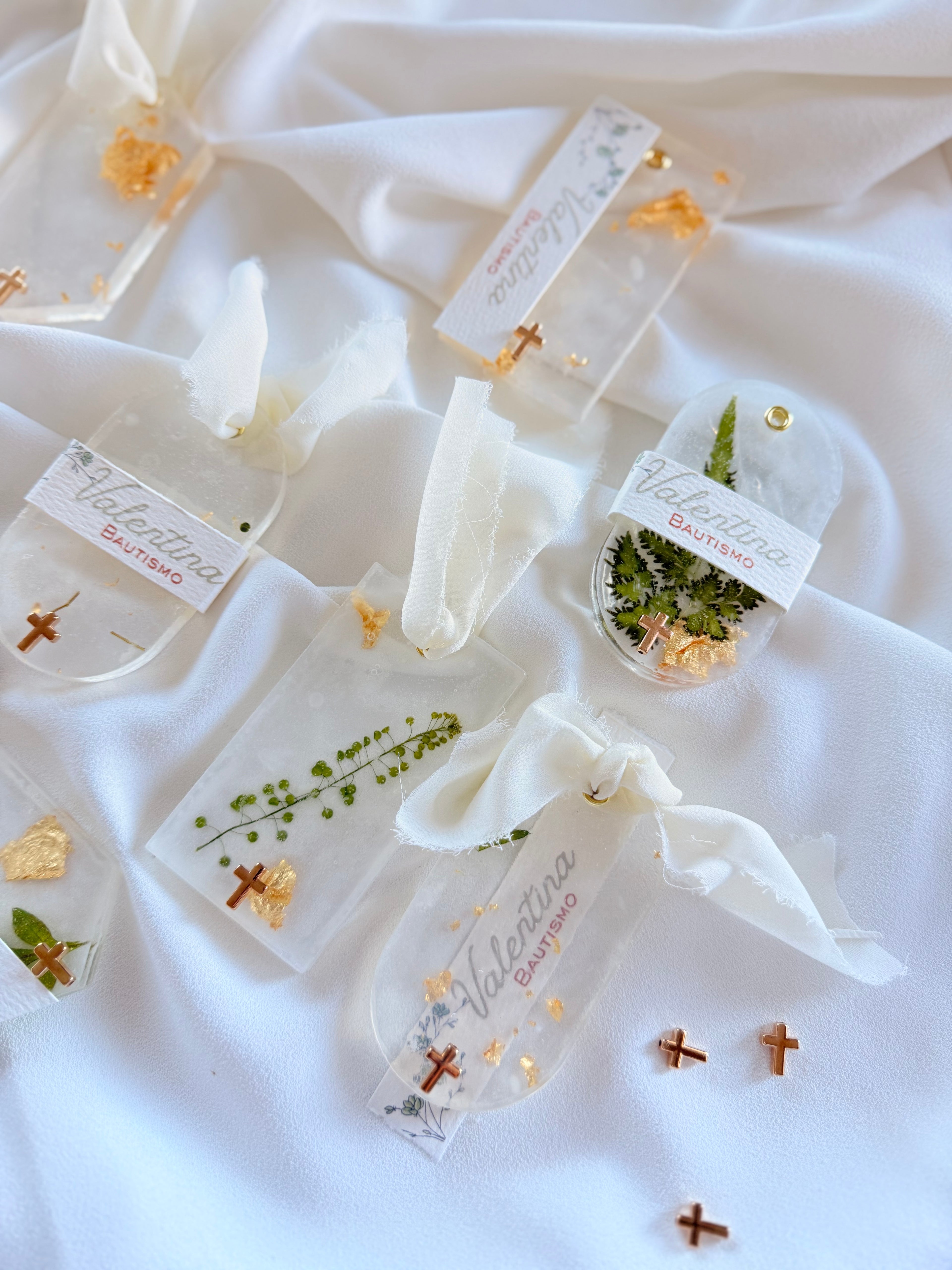 “Gold Foil Botanical Glycerin Soap – Handmade E-Vitamin Bath Favor”