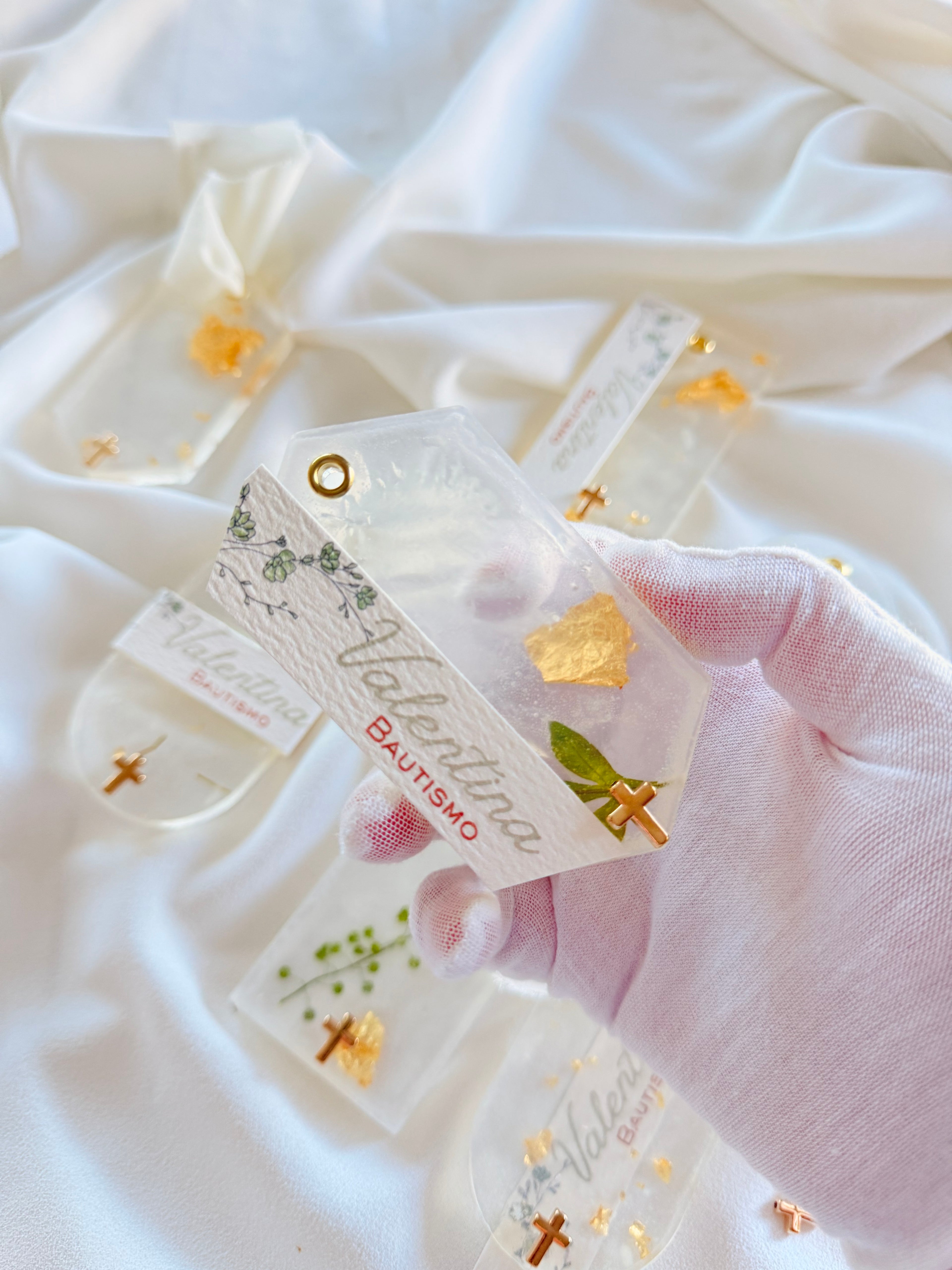 “Gold Foil Botanical Glycerin Soap – Handmade E-Vitamin Bath Favor”