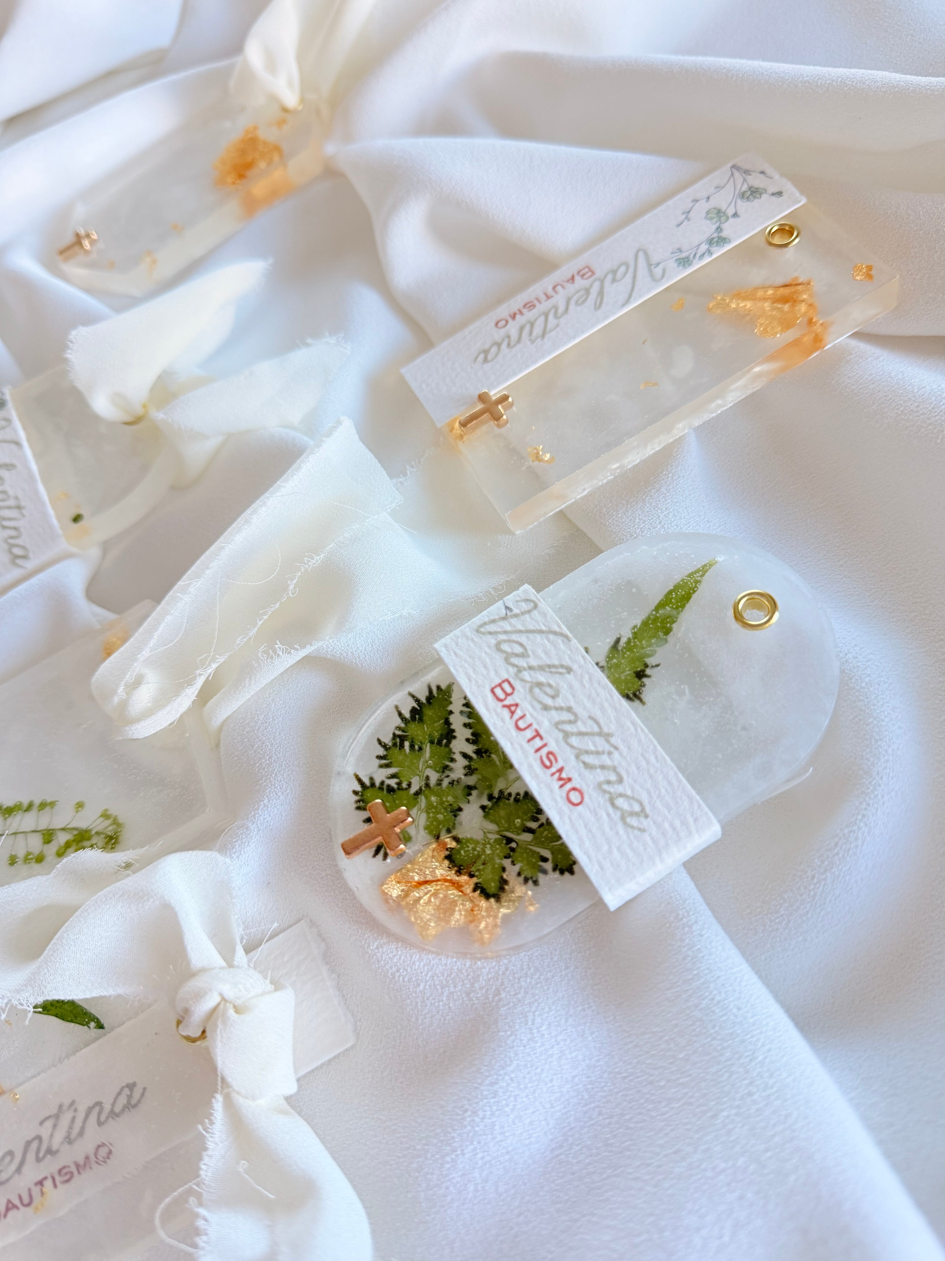 “Gold Foil Botanical Glycerin Soap – Handmade E-Vitamin Bath Favor”