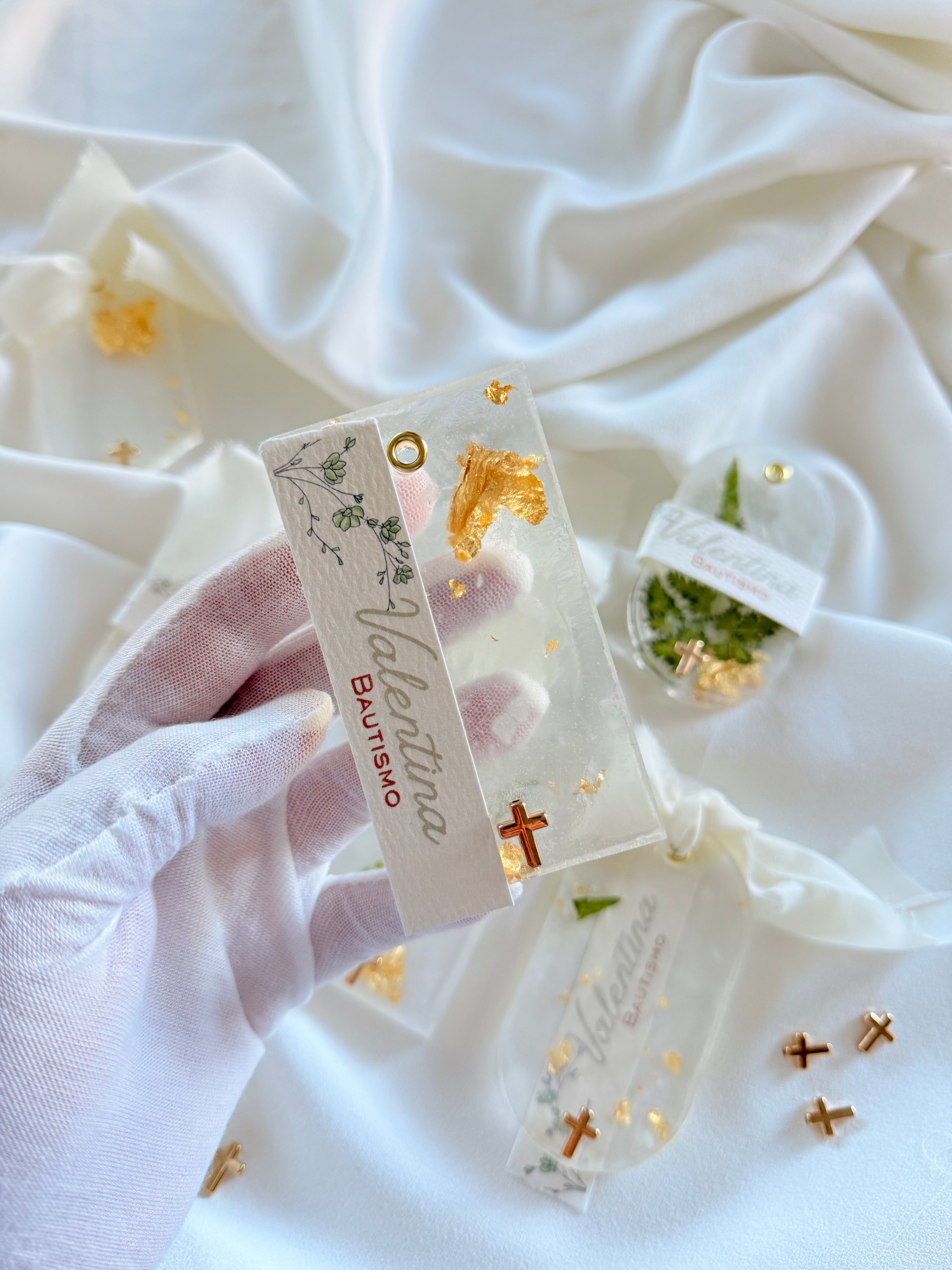 “Gold Foil Botanical Glycerin Soap – Handmade E-Vitamin Bath Favor”