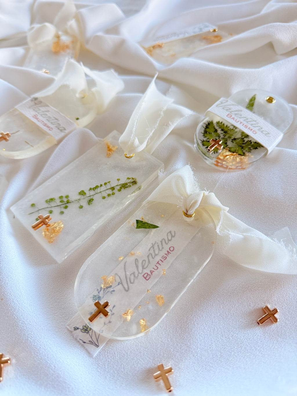“Gold Foil Botanical Glycerin Soap – Handmade E-Vitamin Bath Favor”
