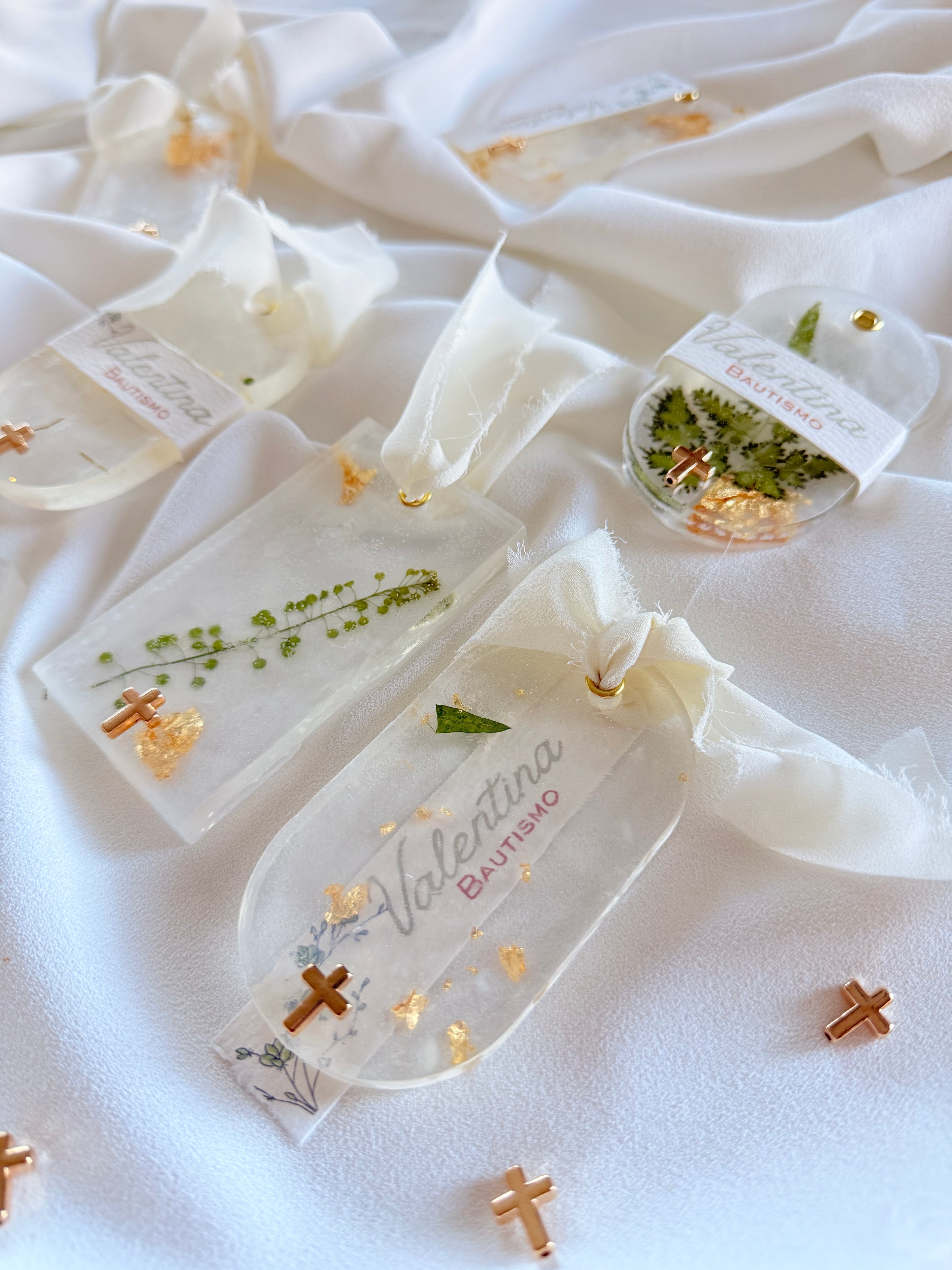 “Gold Foil Botanical Glycerin Soap – Handmade E-Vitamin Bath Favor”