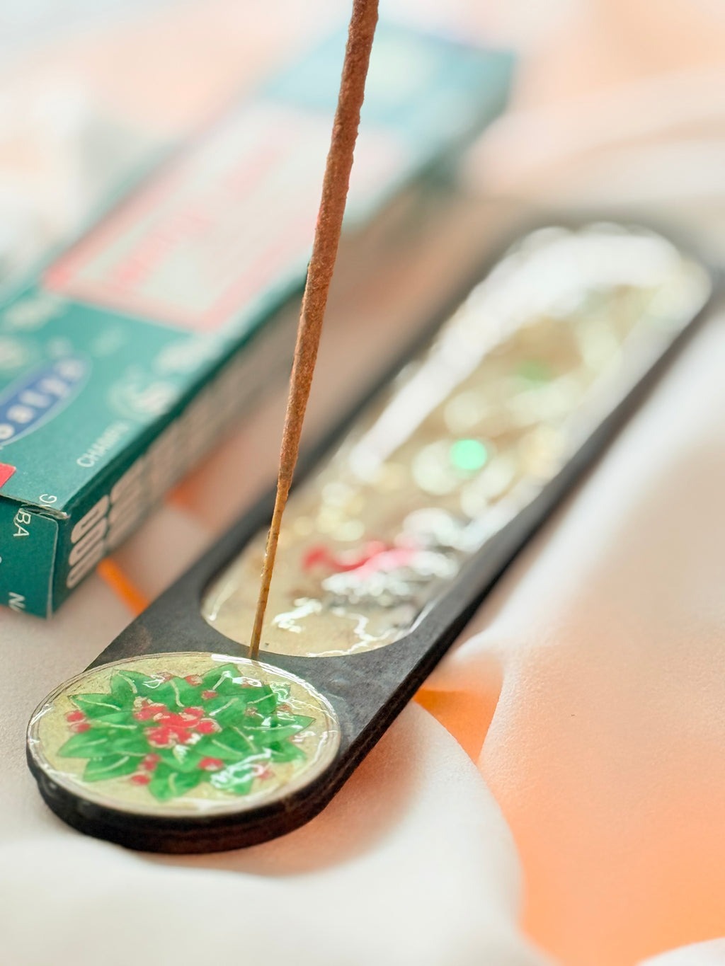 Christmas Wooden Incense Holder – Handcrafted Resin Holiday Decor